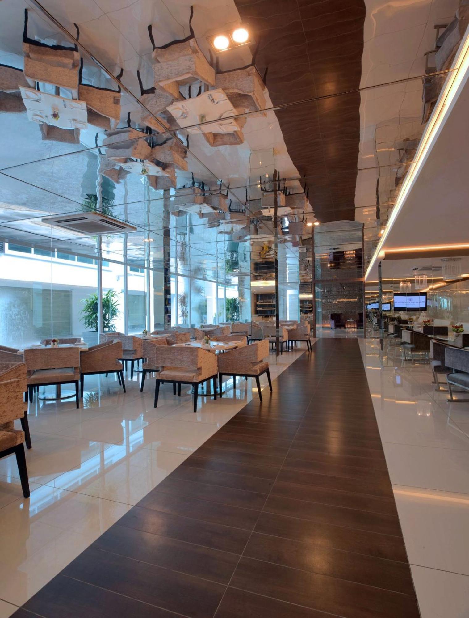 Damas Suites & Residences Kuala Lumpur Dış mekan fotoğraf
