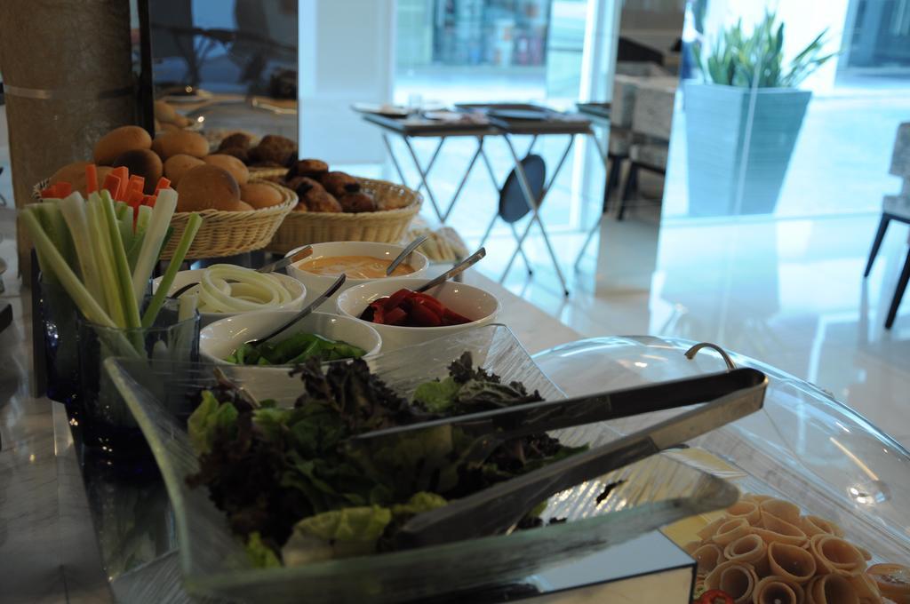 Damas Suites & Residences Kuala Lumpur Dış mekan fotoğraf
