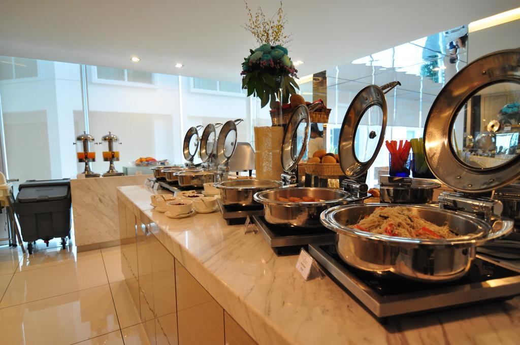 Damas Suites & Residences Kuala Lumpur Dış mekan fotoğraf
