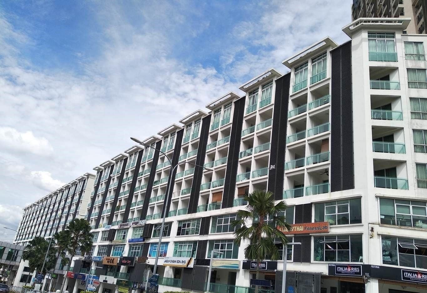 Damas Suites & Residences Kuala Lumpur Dış mekan fotoğraf